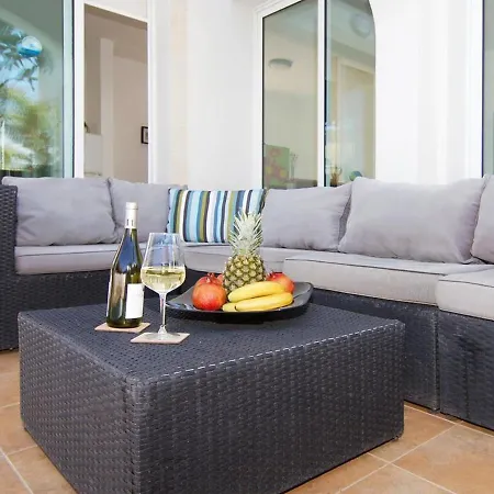Madison By Interhome *